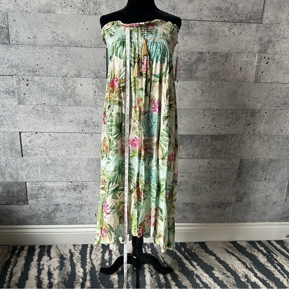 Floral Off-Shoulder Maxi Dress size XS/S - Picture 6 of 9